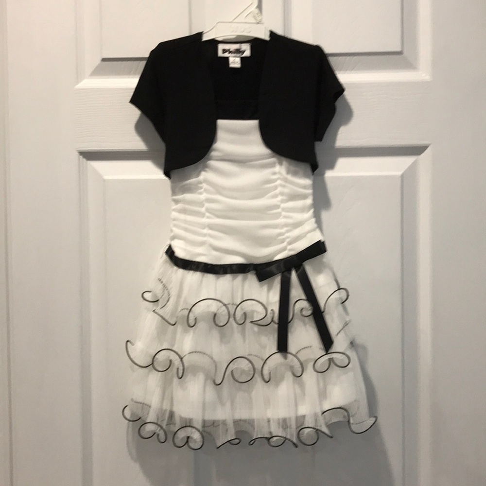 Girls dress